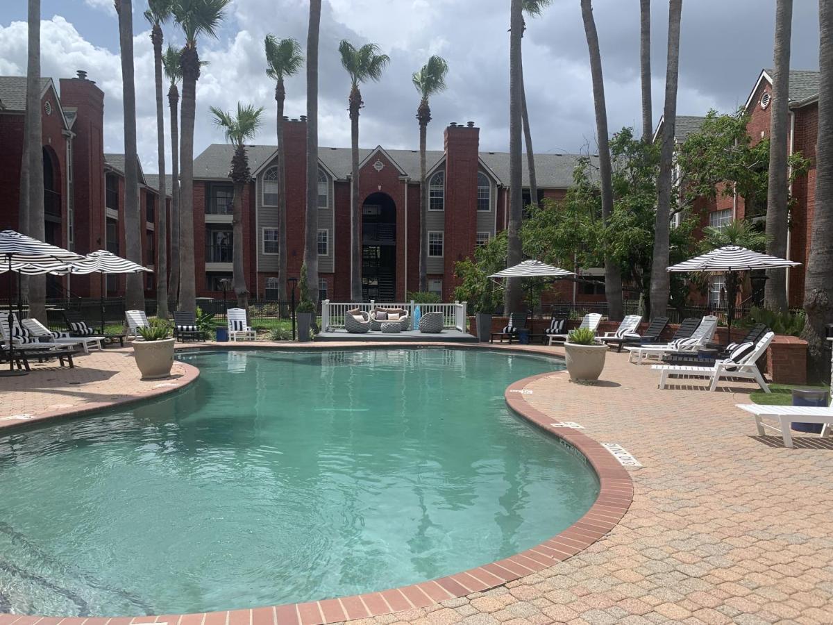 Spacious 2Br&2Ba Med Center Apt, Free Parking&Shuttle Houston Bagian luar foto