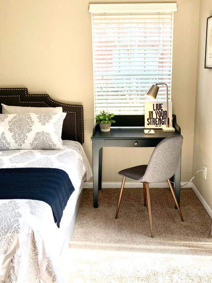 Spacious 2Br&2Ba Med Center Apt, Free Parking&Shuttle Houston Bagian luar foto